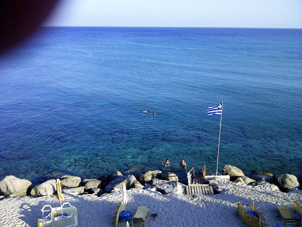 Ladikos Beach Hotel Kardamena  Bagian luar foto